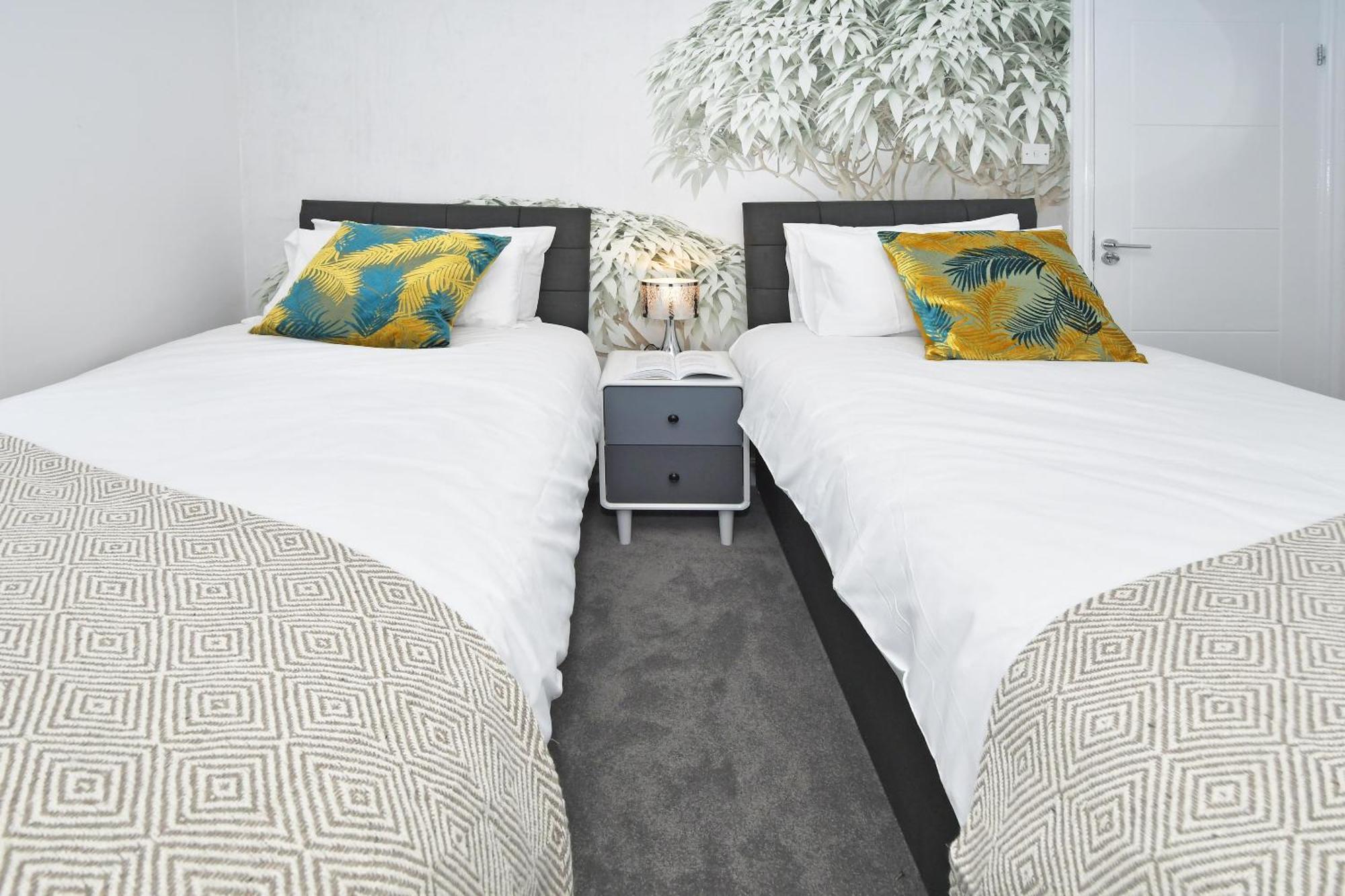 Townhouse @ Aboyne Close Birmingham Ngoại thất bức ảnh